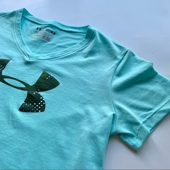 Under Armour | Loose Fit V-Neck Short Sleeve | YOUTH MEDIUM - Picture 5 of 11